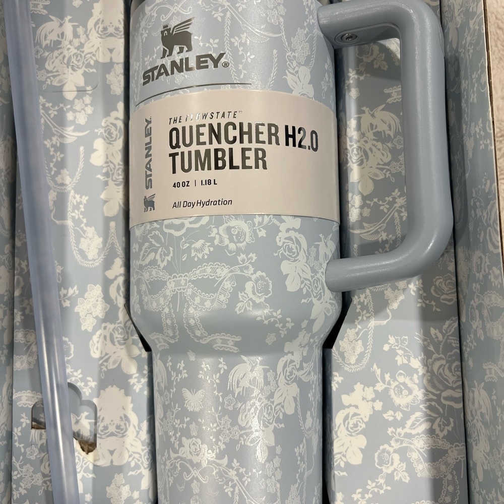 Stanley Love Shack Fancy 40oz Tumbler Toscana Toile Alpine Blue Cup